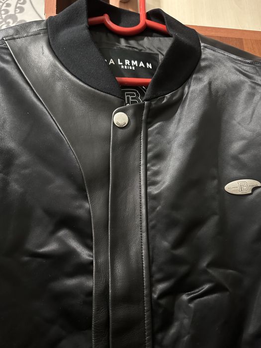 Куртки кожанные