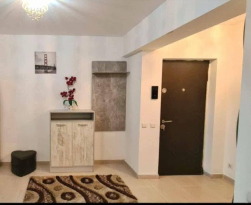 Apartament 3 camere de închiriat –Bloc Nou  Strada Putna