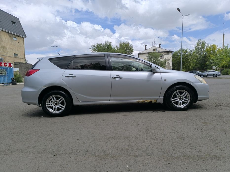 Toyota caldina 2002