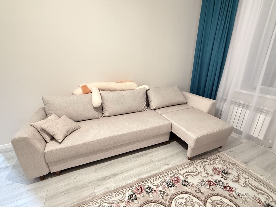 Продажа дивана новый