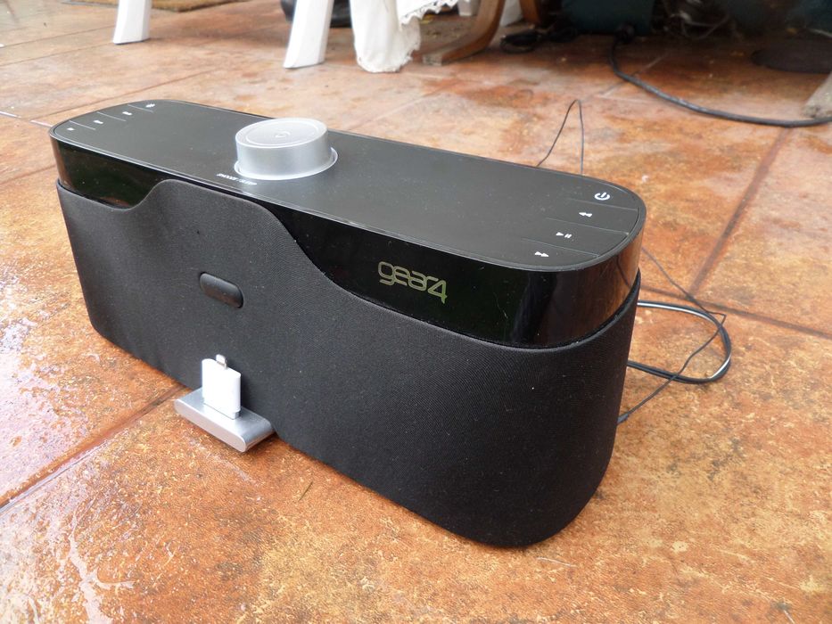 Gear4 house party rise radio,ceas cu alarma doc pentru ipod,ifone