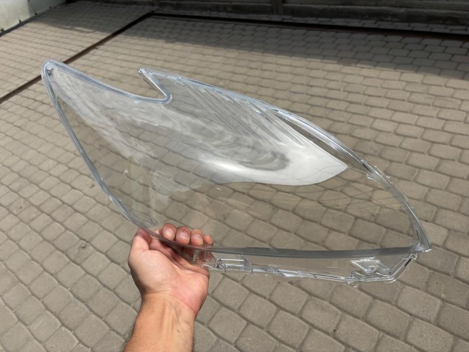 Стекло фар toyota prius 30