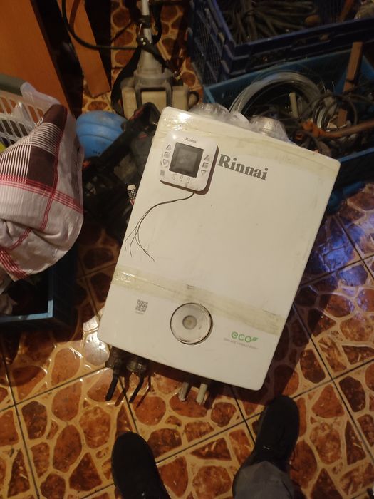 Продам газовый котел на 220 кв