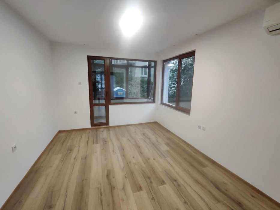 Дава се под наем Офис в Варна, Левски - 110 кв.м за 797.64 € - Снимка #9