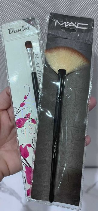 Продам кисти для макияжа, пинцеты