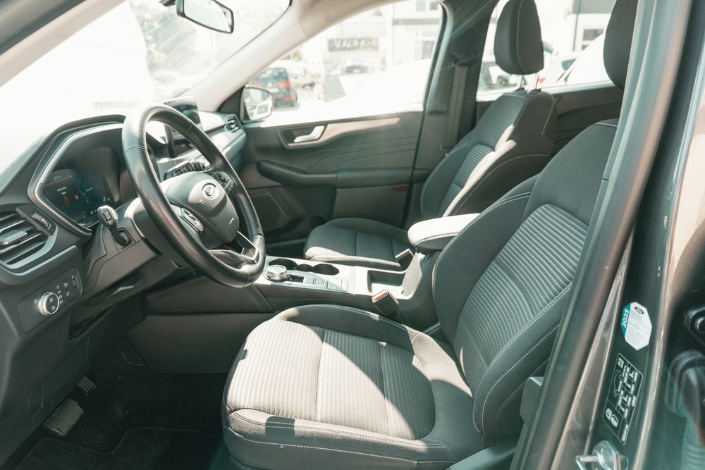 FORD Kuga 2022 — imagine 5