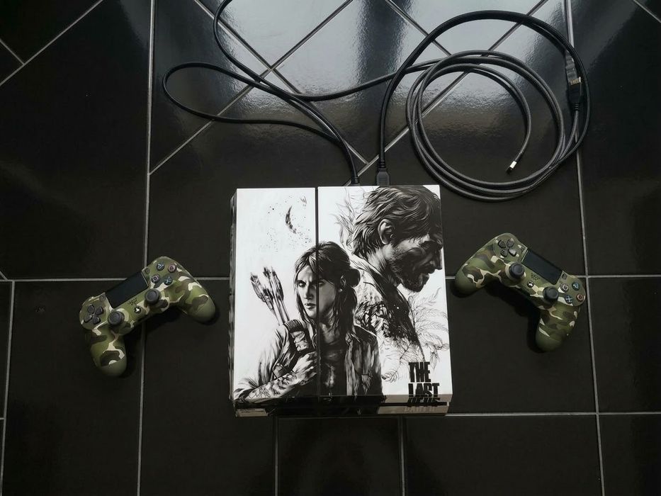 Playstation 4  комплект