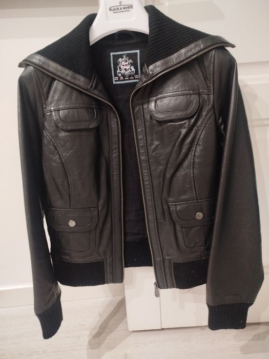 Женская куртка из натуральной кожи