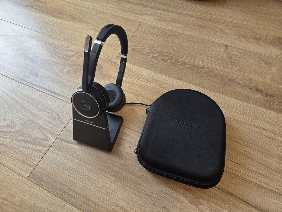 Casti Jabra Evolve 75, aproape noi