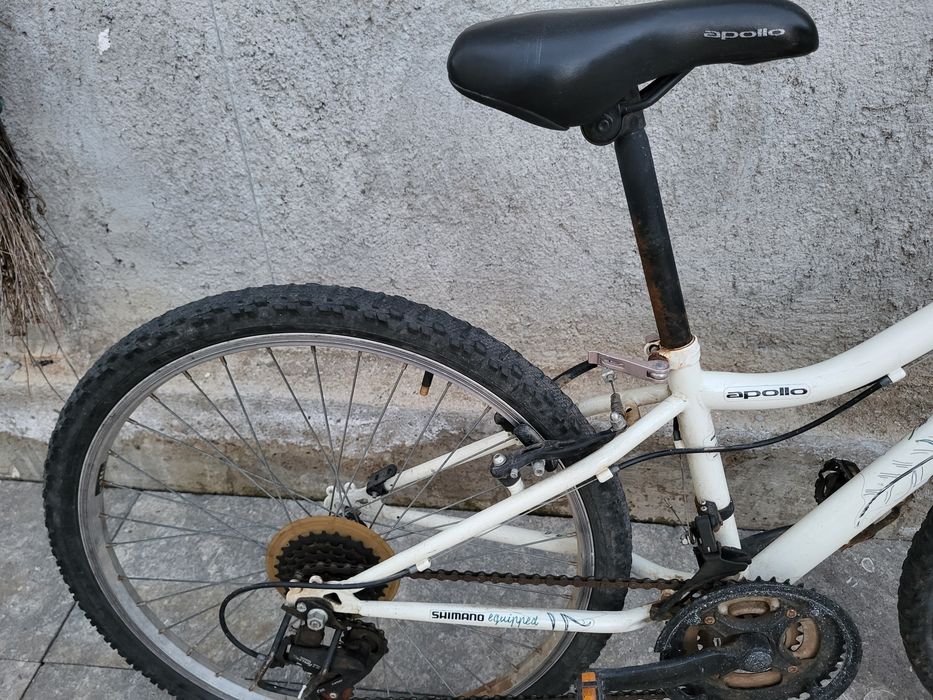 Bicicleta copii Apolo Vivid 24"