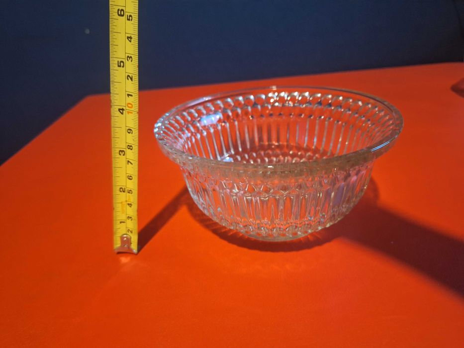 Красиви изделия от кристал и стъкло.