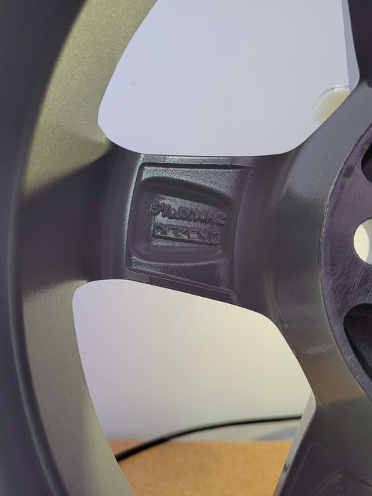 Janta noua Dezent RE R14 5.5×14 4×100 CB:60.1 ET35 Renault Clio Symbol