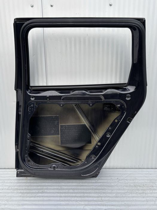 Usa dr spate combi/breack vw Passat B7 •cod de culoare  LC9X • 2011-2015•