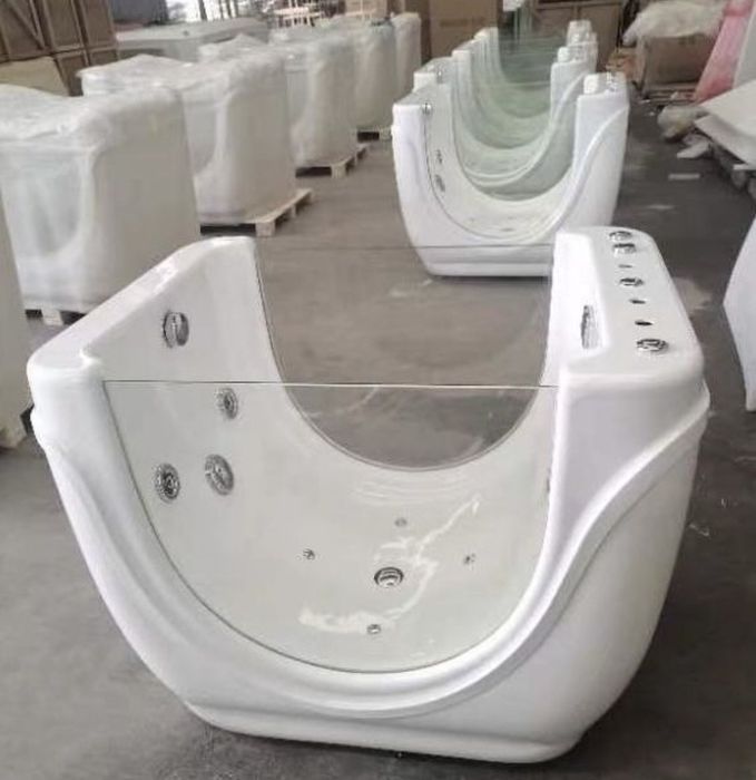 Гидромассажная ванна / Джакузи