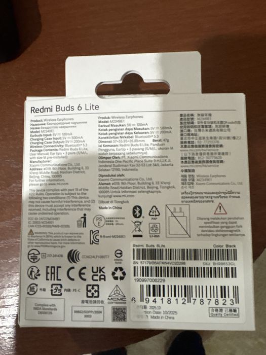 Продаю наушник Redmi buds 6 lite