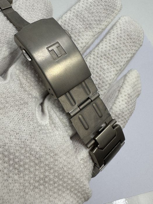 Ceas Tissot T-touch expert solar titanium.  Swiss made