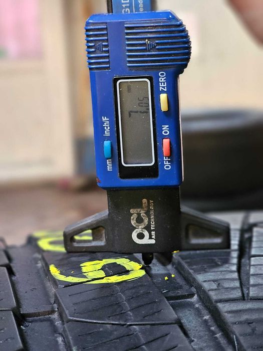 anvelope Pirelli  305/30/21 m&s iarna