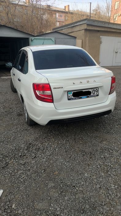 Продам LADA Granta 2021 года
