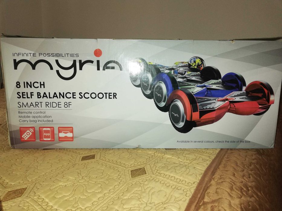 Scuter electric cu auto echilibrare