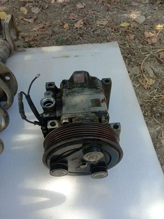 Продаются автозапчасти для Лада калина