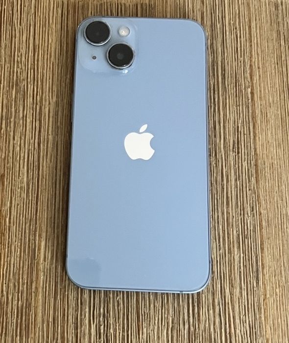 Iphone 14. Vand Iphone 14 stare perfecta
