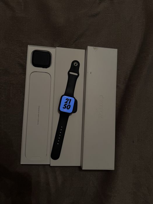 Apple watch series 8 45mm
