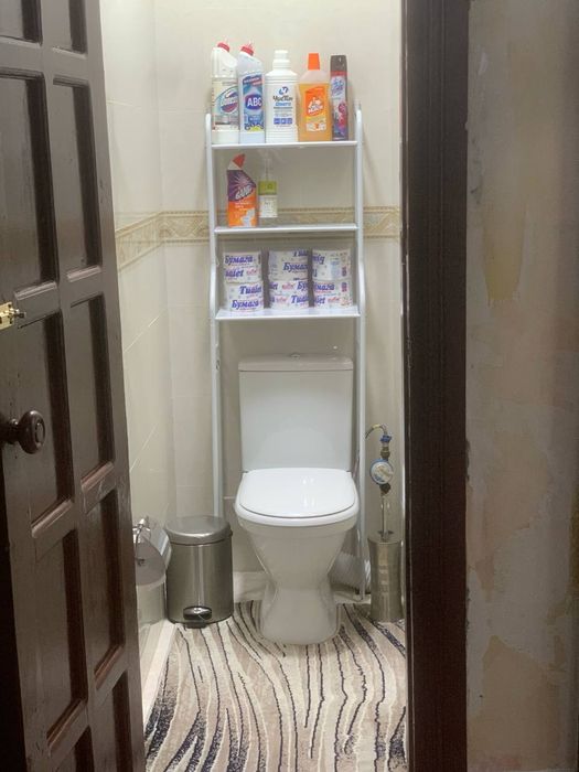 Продаётся 4-х комнатная квартира, в центре города