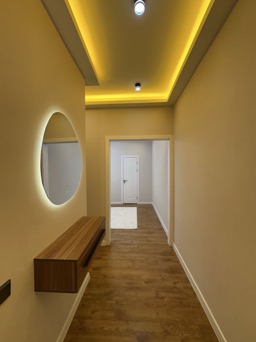 Светлая 2-ком. квартира на 1-этаже. новым ремонтом рядом баз. Кадышева