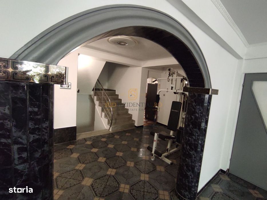 Vila deosebita, teren 800 mp, piscina, zona Dristor – Mall Park Lake