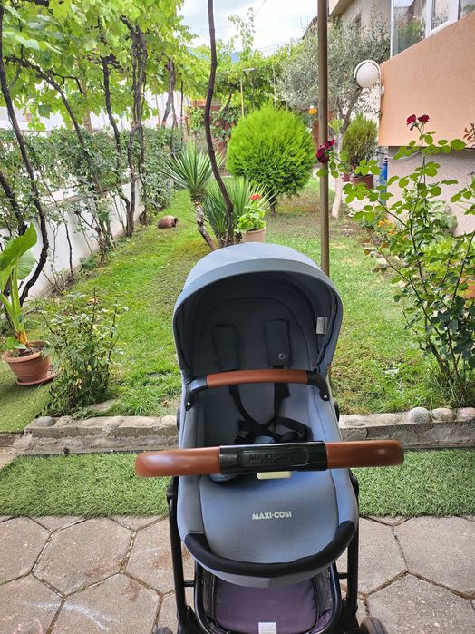 Maxi cosi Lila CP Essential grey