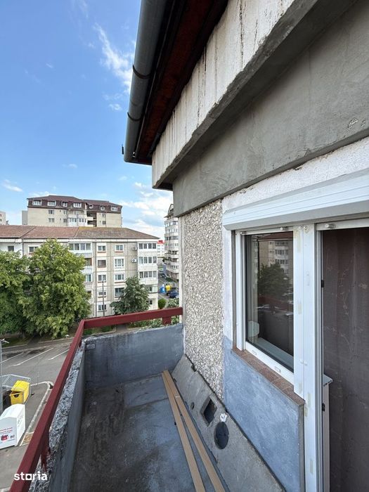 3 cam.decomandat, et. 4, PB,Calea Aradului,68mp,  mobilat,utilat.