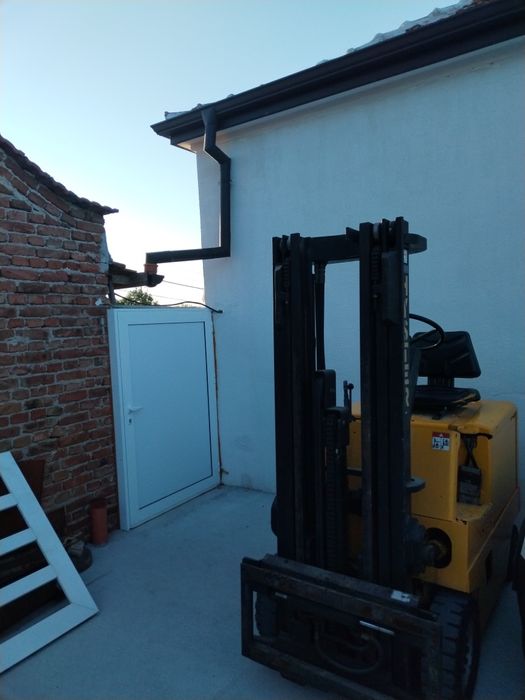 Еликтрокар hyster