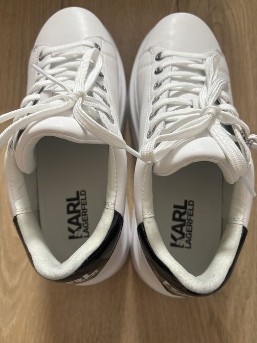 Обувки Karl Lagerfeld