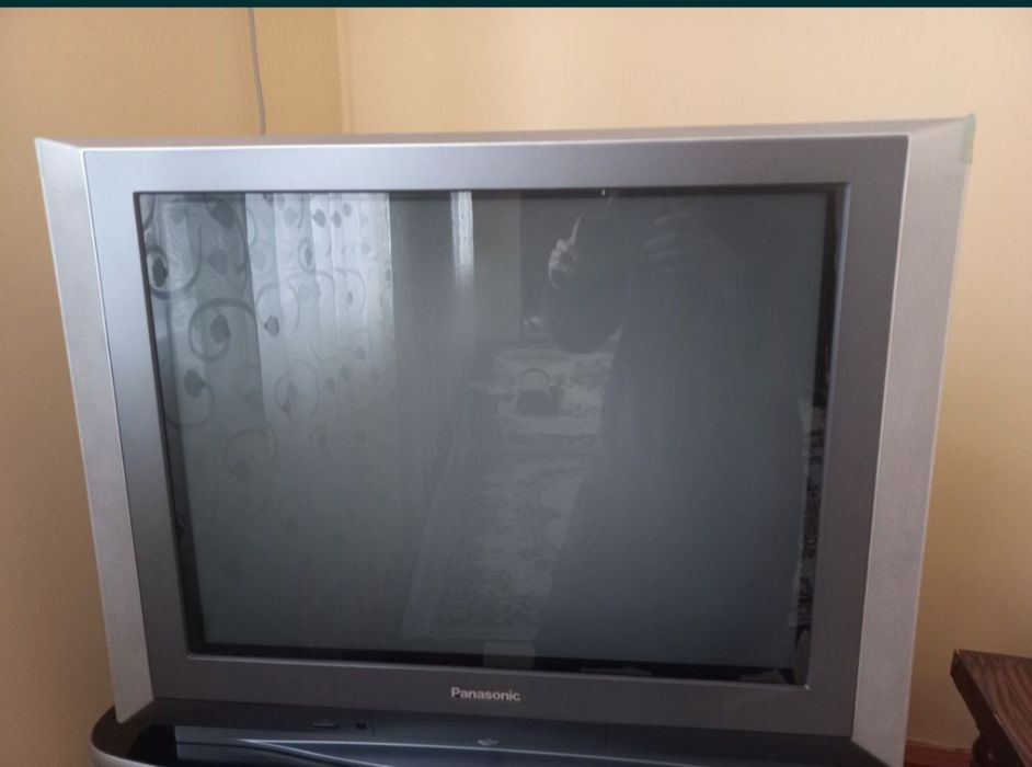 Телевизор продаётся