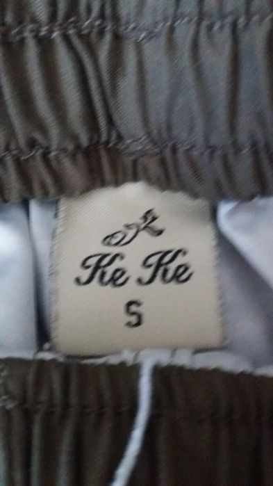 Pantaloni scurți pentru fetite.