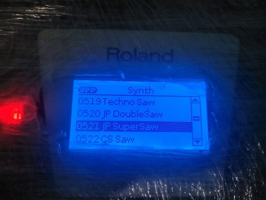 Продам синтезатор Roland bk 3