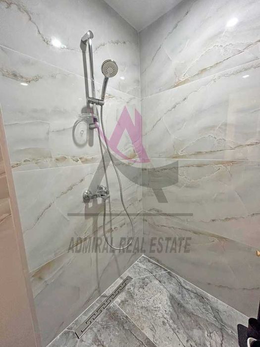 Дава се под наем Тристаен апартамент в Варна, Център - 100 кв.м за 950 € - Снимка #4