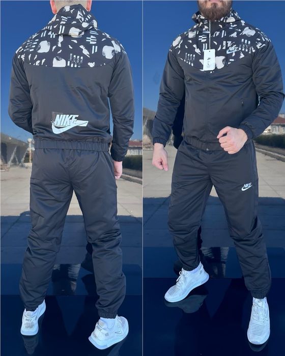 Мъжки спортни екипи Nike