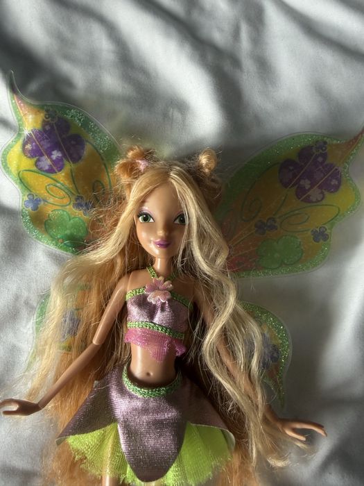 Vand papusa winx jakks pacific believix flora RARA + aproape completa