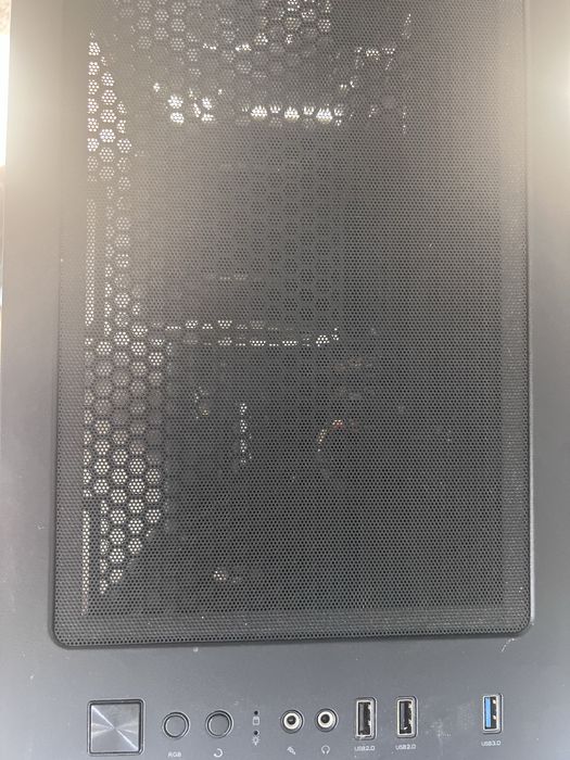 Компютър Thermaltake | RTX 2060 Super | AMD Ryzen 5 3600x | 16gb RAM