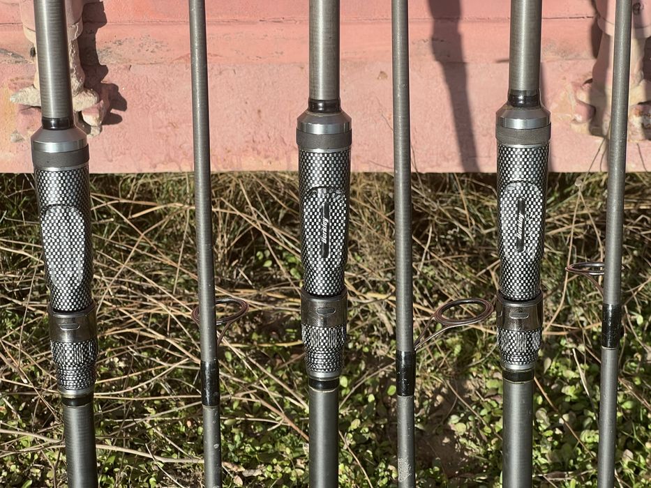 Продавам три броя Berkliy 12ft 2,75lb.