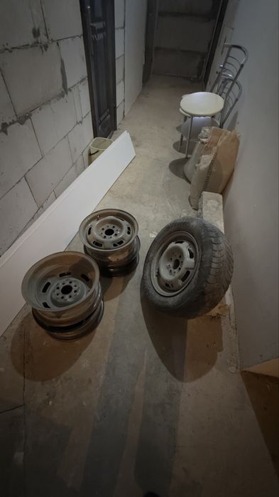 Продам диски на 13