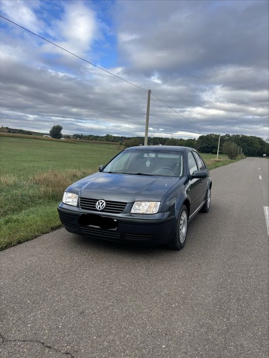 Vw Bora 1.6 Benzină