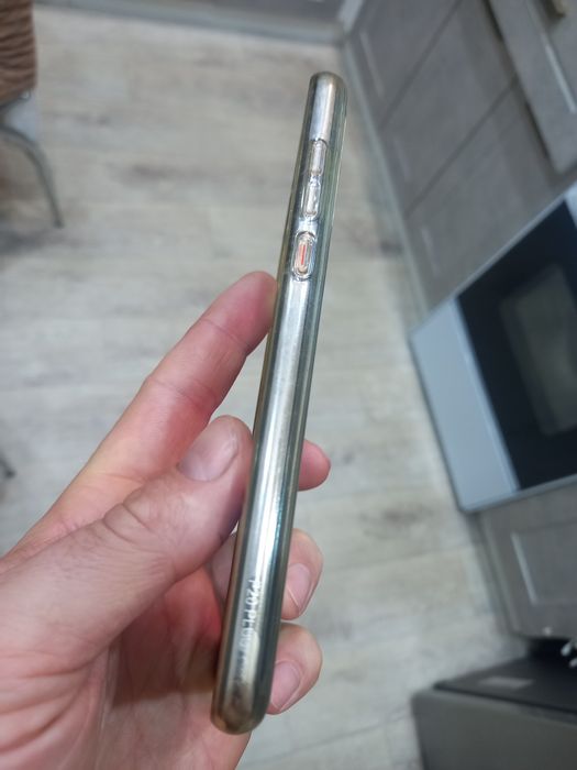 Телефон смартфон Huawei p20 pro