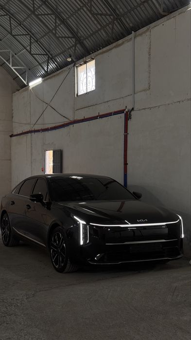 Kia k8 1.6 hybrid panorama