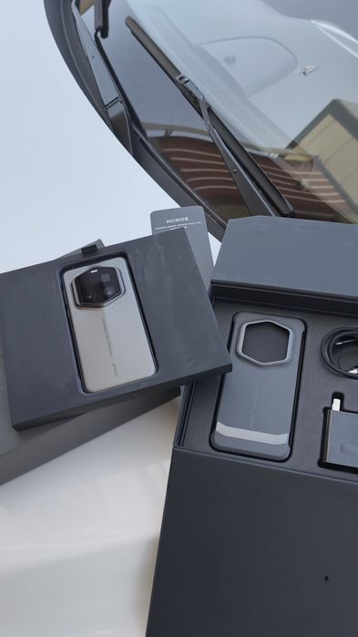 Honor magic 7 SRS Porsche design