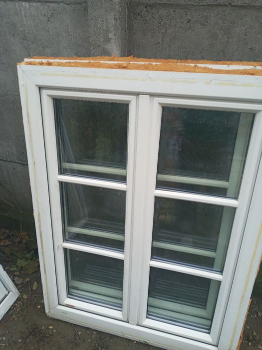 Vând geamuri termopan