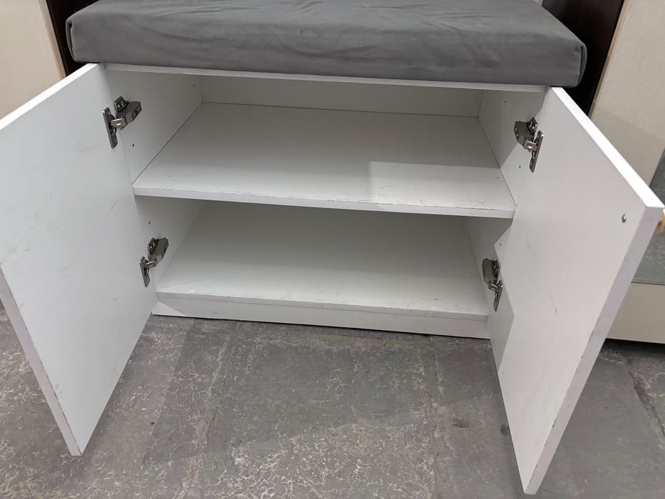 Продам шкаф для обуви