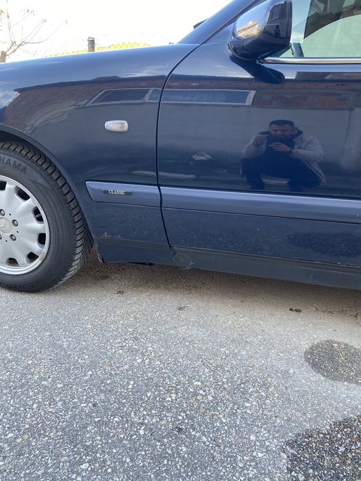 Mercedes E200 бензин-газ