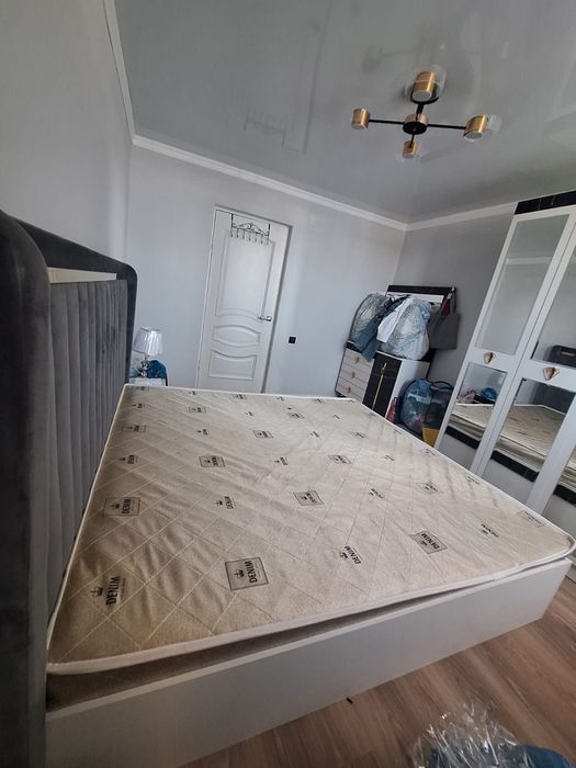 Кровать екі адамдық